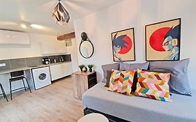 GregBnb-com - T2 Design 38m2 - Toulon Est - Wifi Fibre